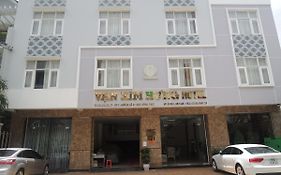 Van Kim Hung Hotel